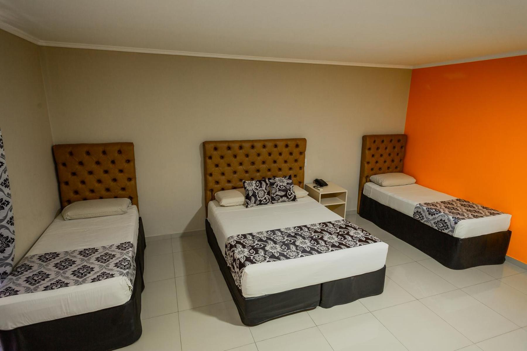 Hotel Yvera Cataratas Puerto Iguazú Kültér fotó