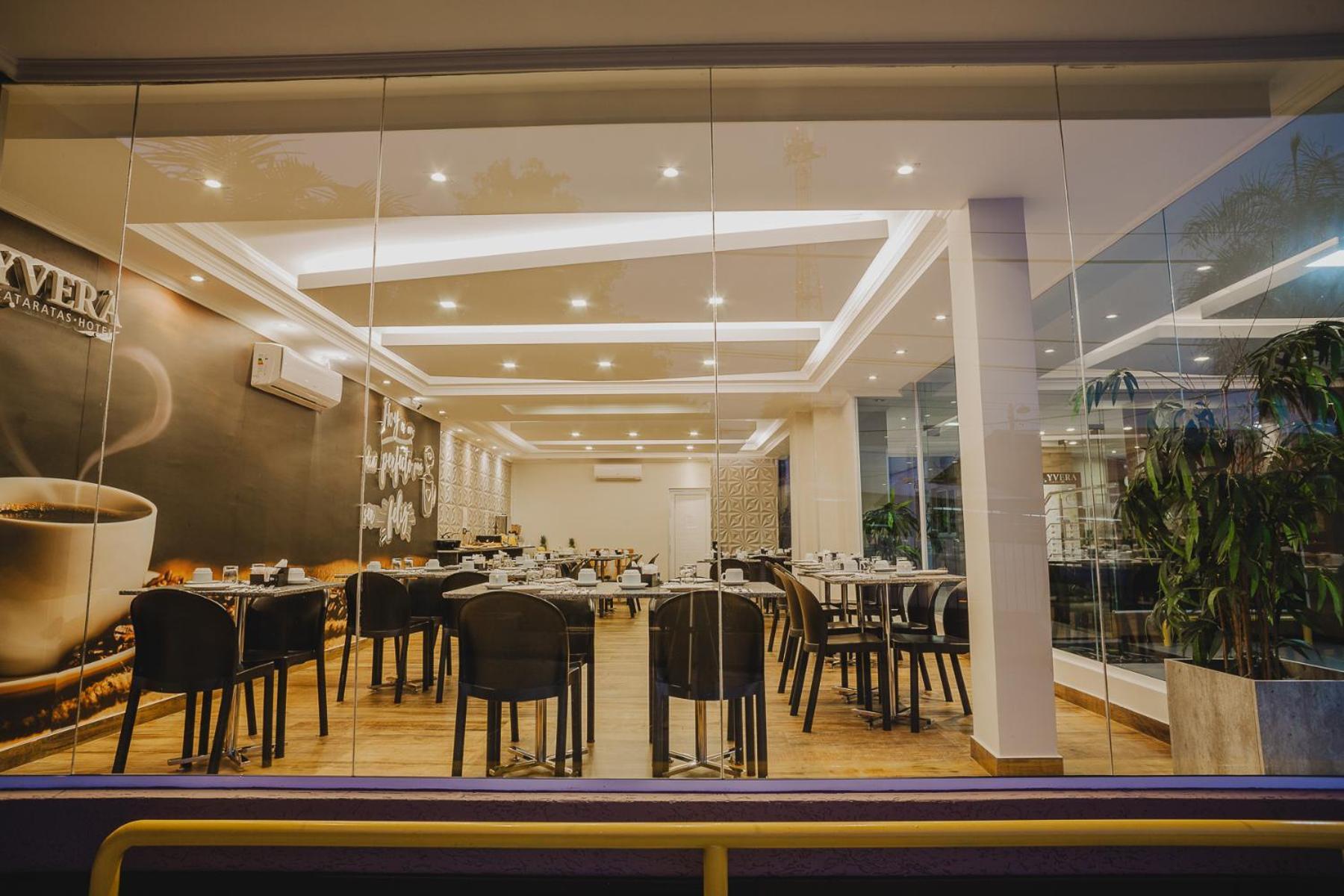 Hotel Yvera Cataratas Puerto Iguazú Kültér fotó